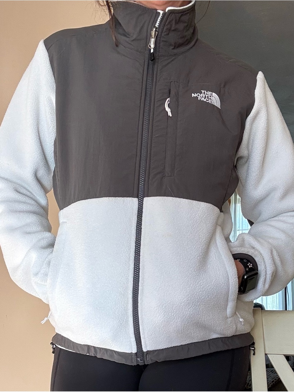 The North Face Women’s Medium Two-Tone Gray & White Performance Fleece Jacket